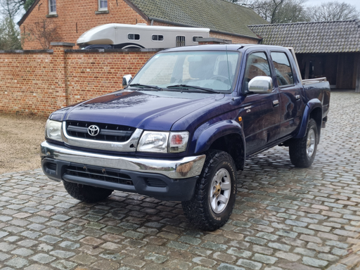 Toyota Hilux 2.5 Turbo D-4D 4WD SR5